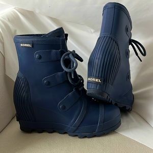 Sorel Wedge Rainboot Size 8